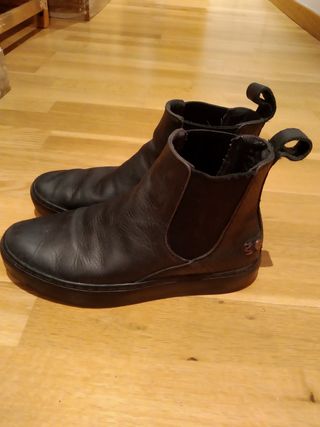 Botines de piel satorisan de segunda mano por 39 EUR en Barbastro en  WALLAPOP