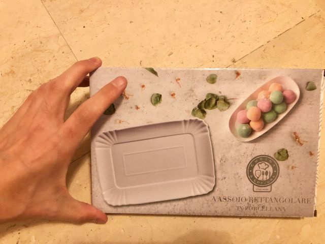 Vassoio in ceramica bianco