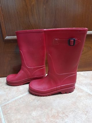 Bota de lluvia, katiuska negra brillo de Igor Color NEGRO Numero 39