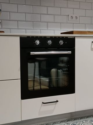 Horno de aire forzado, negro de segunda mano por 180 EUR en Betanzos en  WALLAPOP
