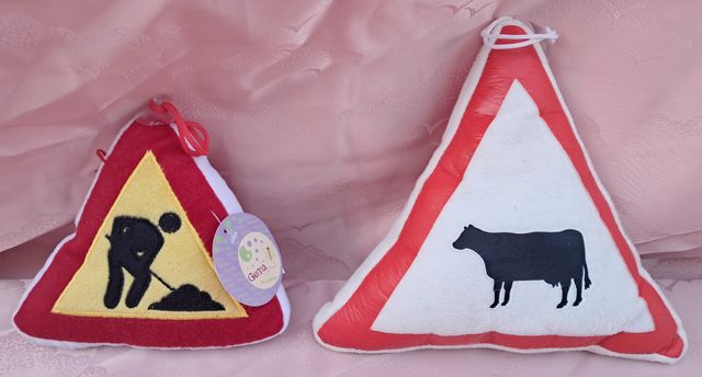 PELUCHES PARA EL COCHE