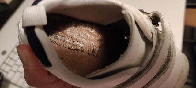 Zapatillas deportivas piel titanitos n 23