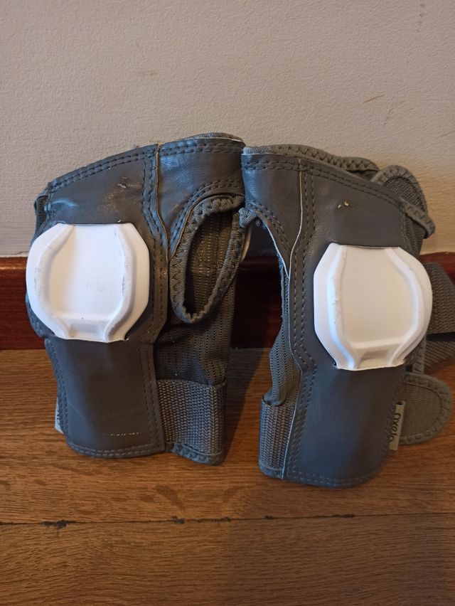 Protectores patinaje Talla M Decathlon