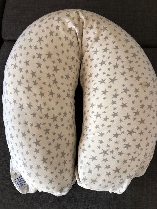 Cojín lactancia con funda antivuelco