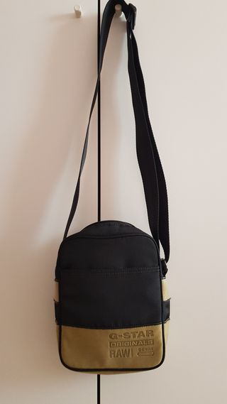 Bolso G-STAR RAW de segunda mano por 20 EUR en Tarragona en WALLAPOP