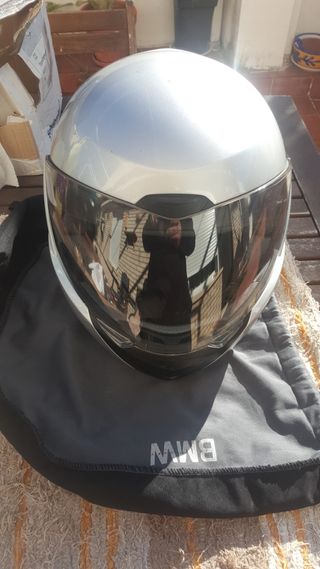 Casco BMW system V system 5 de segunda mano por 40 EUR en Huelva en WALLAPOP
