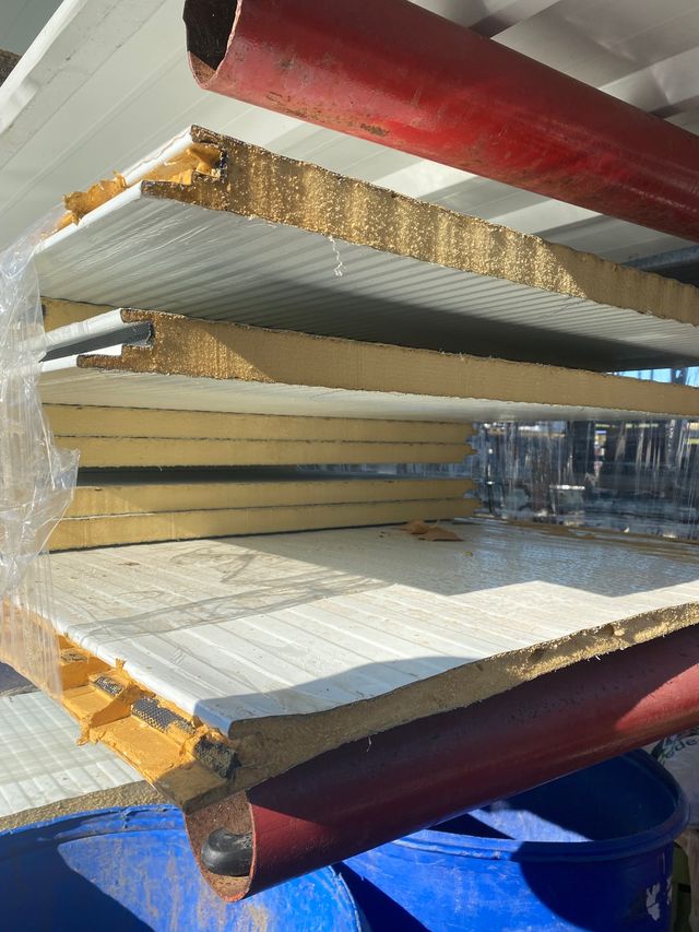 CHAPA-SANDWICH (TECHO Y PARED)