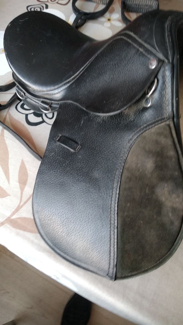 silla de montar pequeña para niños