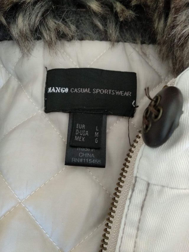 Abrigo y gabardina a la vez Mango talla 38