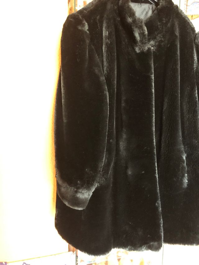 Chaquetón de piel sintética