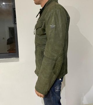 Chaqueta Dekker de segunda mano por 40 EUR en Barcelona en WALLAPOP