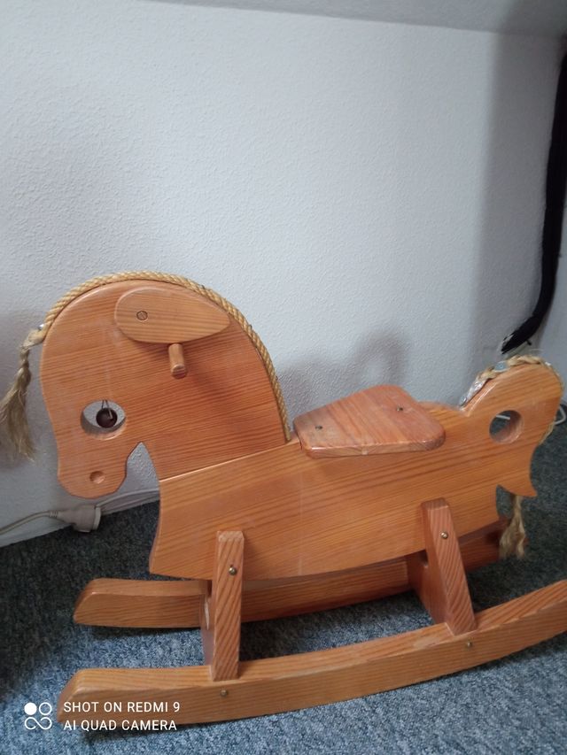 Cavallo in legno