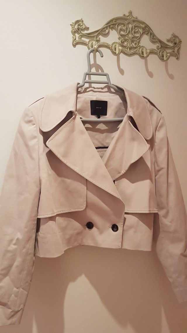 Gabardina crema corta