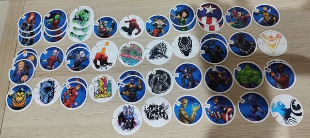 Tazos flizz Avengers