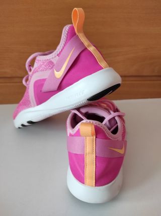 Deportivas Nike Flex Trainer 9 de segunda mano por 54 EUR en Las Rozas de  Madrid en WALLAPOP
