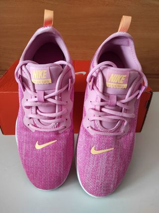 Deportivas Nike Flex Trainer 9 de segunda mano por 54 EUR en Las Rozas de  Madrid en WALLAPOP
