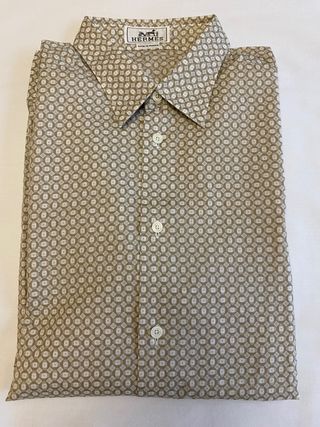 CAMISA HERMES HOMBRE de segunda mano por 140 EUR en Madrid en WALLAPOP