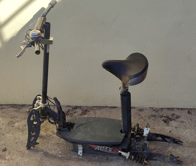 patinete para piezas o para reparar