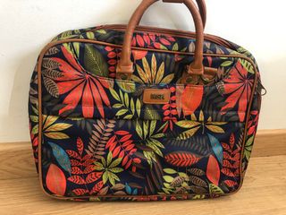 Maletín ordenador Misako\\/ portaordenador Misako de segunda mano por 22 EUR  en El Encin en WALLAPOP