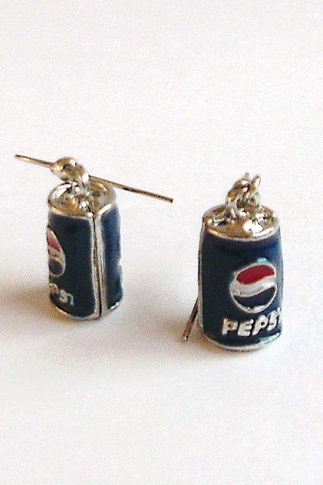 Pendientes metálicos de lata de refresco