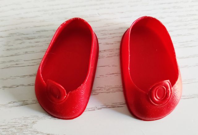 Zapatos botón Nancy color rojo años 70