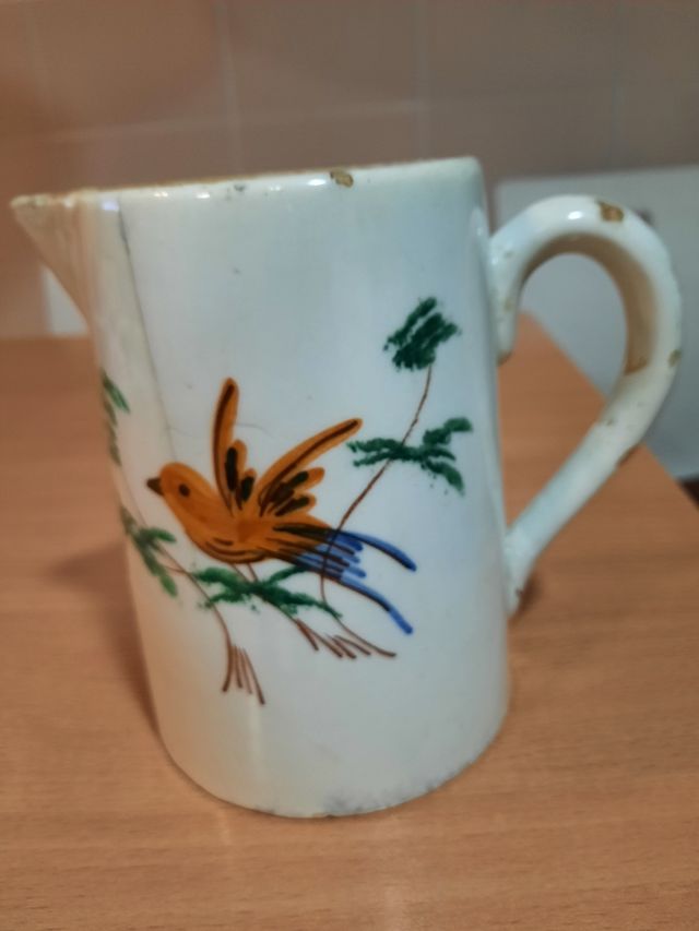 JARRA ANTIGUA DE PORCELANA NUMERADA