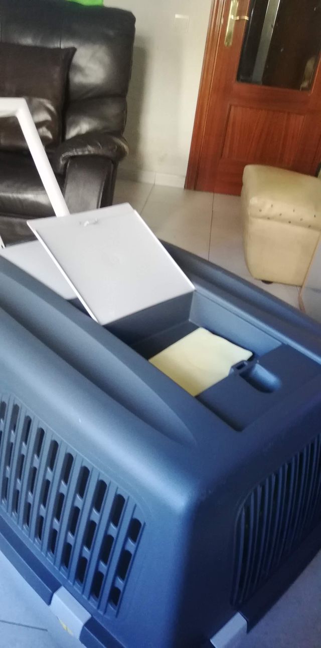 Jaula transporte de perro.