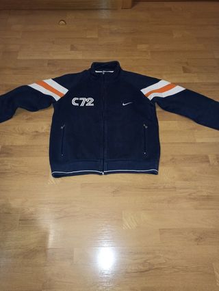 Sudadera NIKE C72 de segunda mano por 10 EUR en San Martín de la Vega en  WALLAPOP