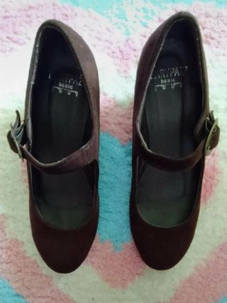 Zapatos Con Cuña y pulsera \