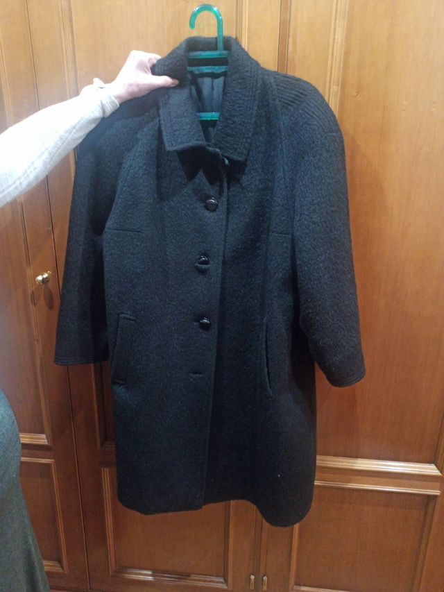 Abrigo de señora talla 52-54 aproximada