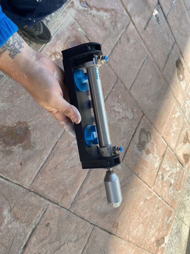 Cilindro de doble efecto