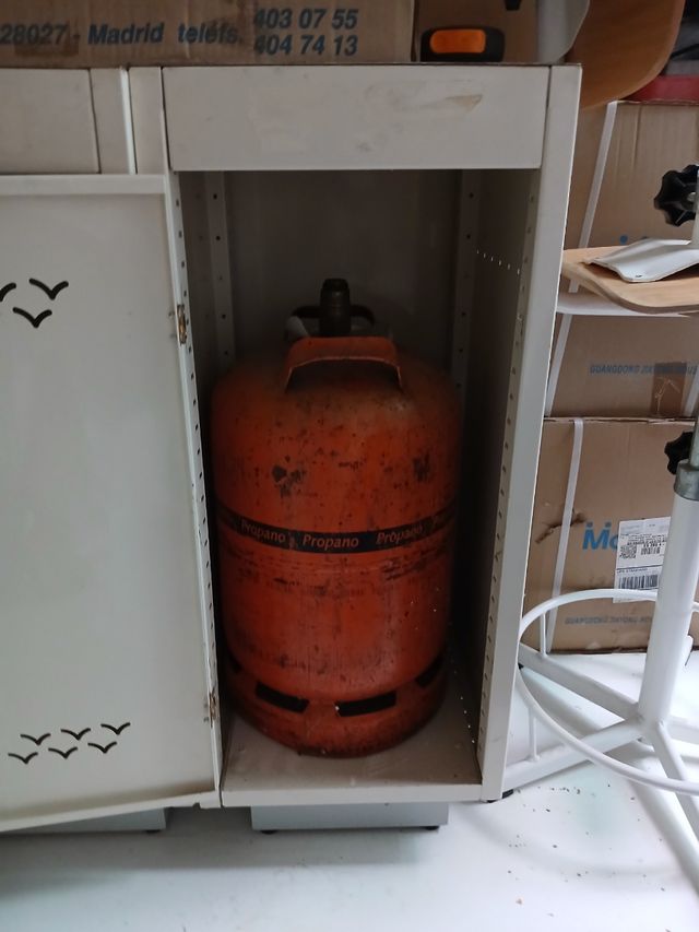 mueble taquillero de chapa o para guardar herramie