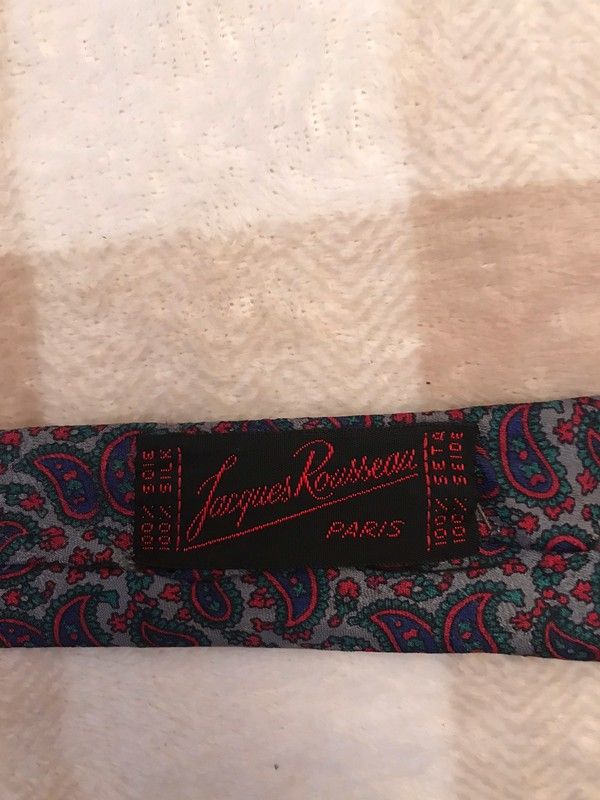 Incredibile cravatta vintage in seta 100%