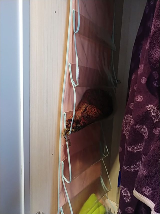 perchero para guardar pañuelos