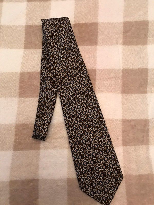 Incredibile cravatta in seta 100%