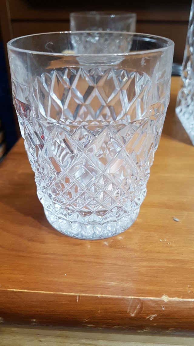 ultimo precio antigua licorera.