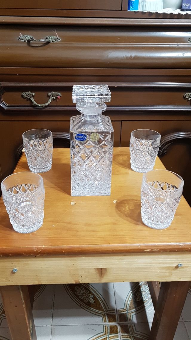 ultimo precio antigua licorera.