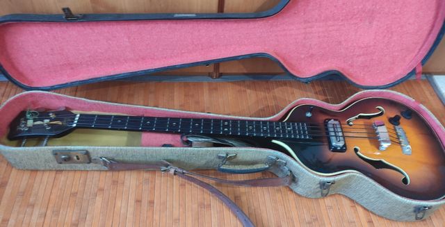 Hoyer Bass Sunburst 60's.