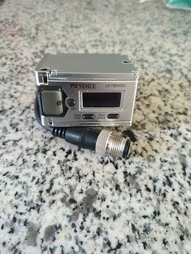 KEYENCE LR-TB5000C