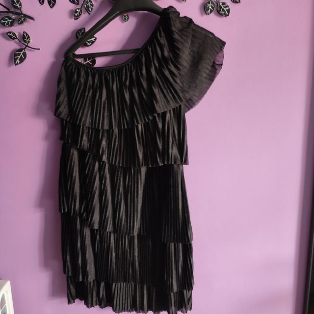 vestido negro ideal fin de año