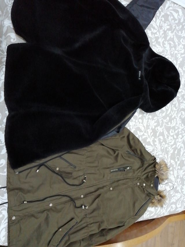 Parka, verde Stradivarius