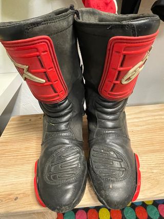 Botas alpinestar talla 42 de segunda mano por 25 EUR en Pedrezuela en  WALLAPOP