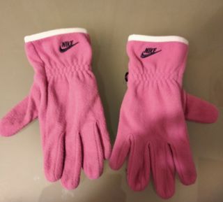 Guantes Nike niña polar talla M de segunda mano por 3 EUR en Sant Feliu de  Llobregat en WALLAPOP
