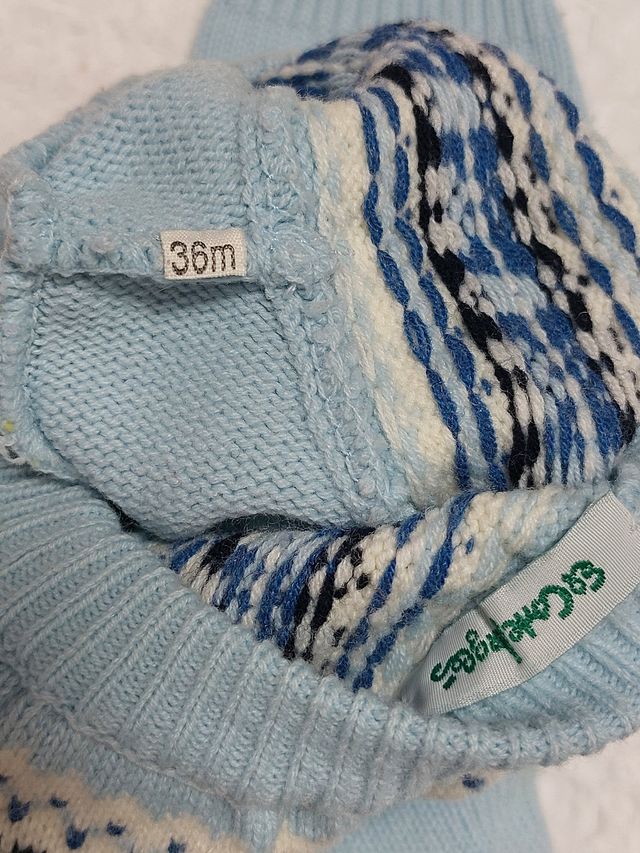 Jersey celeste greca. Talla 36 meses