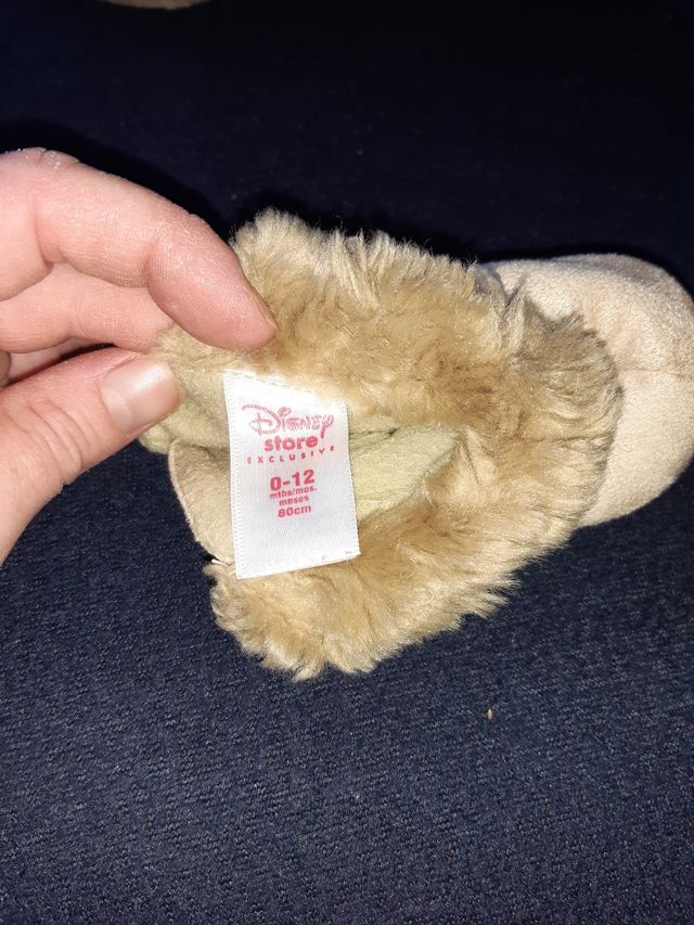 patucos y gorro bebé