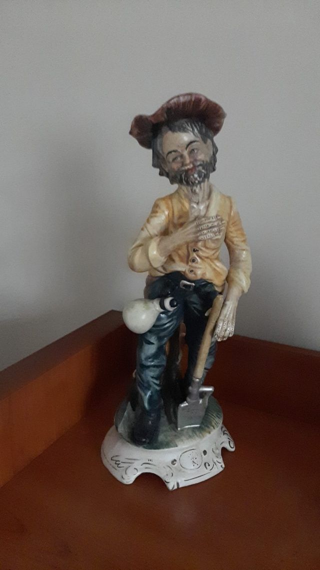 statua porcellana di capodimonte