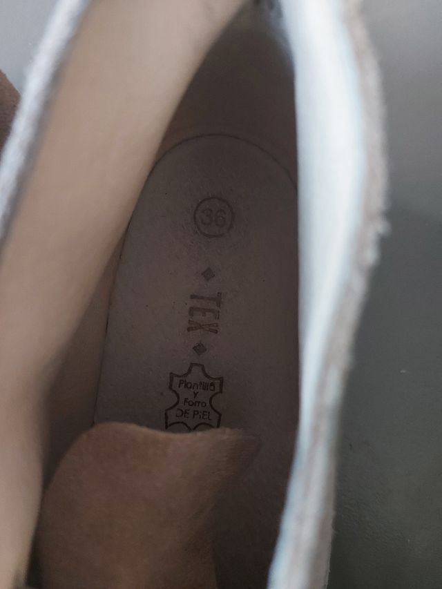 Zapato o bota niño talla 36