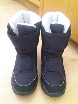 Botas de nieve\\/montaña de segunda mano por 15 EUR en Astigarraga en  WALLAPOP