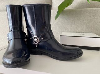Botas de agua Michael Kors de segunda mano por 40 EUR en Madrid en WALLAPOP