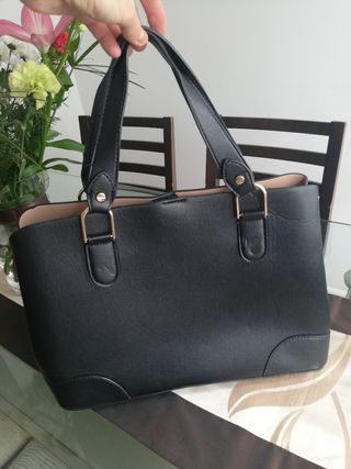 BOLSO-SFERA-NEGRO de segunda mano por 10 EUR en Madrid en WALLAPOP